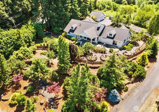 Photo 3 of Single family home for sale at 109 Shorey View Ln, Chehalis, WA 98532 | MLS# NWM2550962 | Listing updated on 2026-09-22