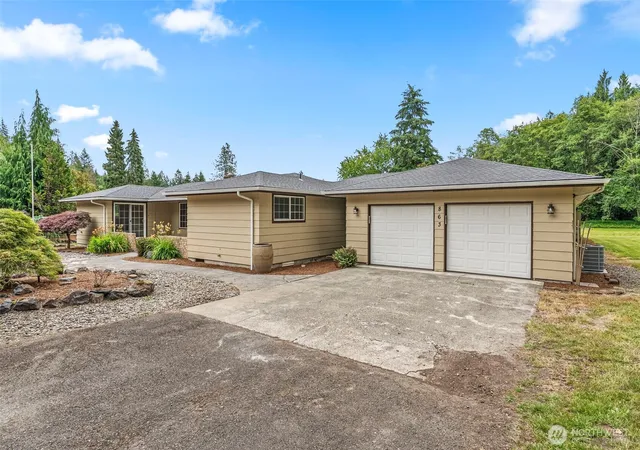 Photo 2 of Single family home for sale at 863 Byham Rd, Winlock, WA 98596 | MLS# NWM2550970 | Listing updated on 2026-09-22