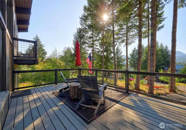 Photo 3 of Single family home for sale at 198 Alpine Dr, Packwood, WA 98361 | MLS# NWM2550991 | Listing updated on 2026-09-22
