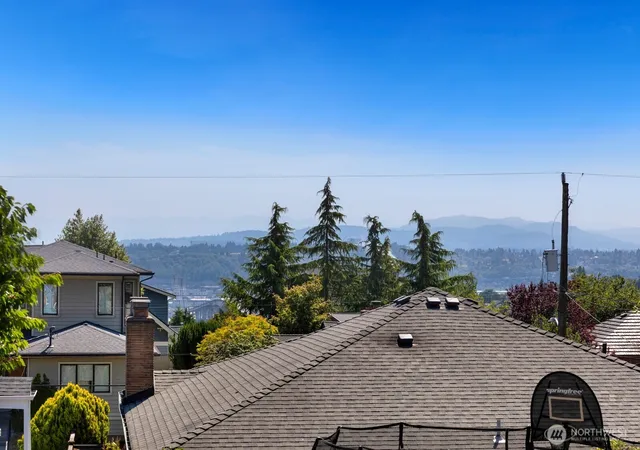 Photo 3 of Single family home for sale at 3410 37th Avenue Sw, Seattle, WA 98126 | MLS# NWM2550998 | Listing updated on 2026-09-22