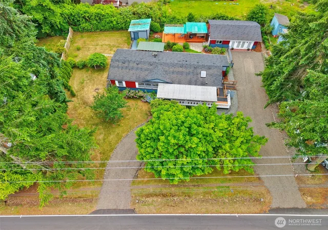 Photo 4 of Manufactured home for sale at 6779 NE Twin Spits, Hansville, WA 98340 | MLS# NWM2551008 | Listing updated on 2026-09-22