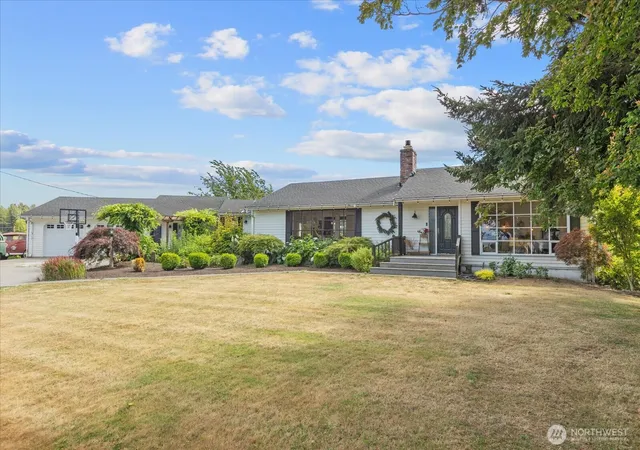 Photo 2 of Single family home for sale at 21520 50th Avenue Nw, Stanwood, WA 98292 | MLS# NWM2551049 | Listing updated on 2026-09-22