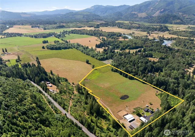 Photo 1 of Single family home for sale at 192 Skinner Rd, Randle, WA 98377 | MLS# NWM2551058 | Listing updated on 2026-09-22