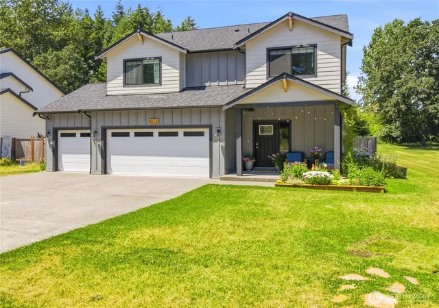 Photo 2 of Single family home for sale at 507 B Minnesota St N, Rainier, WA 98576 | MLS# NWM2551074 | Listing updated on 2026-09-22