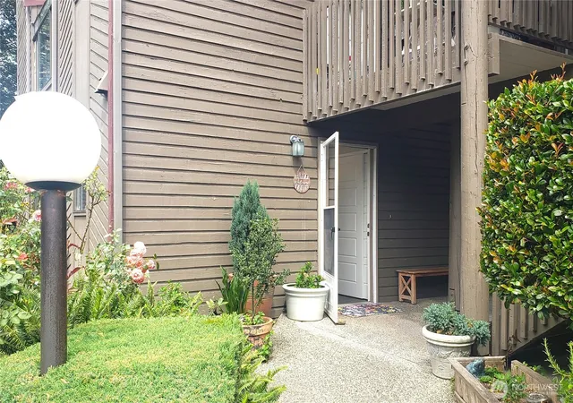 Photo 2 of Condo for sale at 12200 100th Avenue Ne #P-A, Kirkland, WA 98034 | MLS# NWM2551092 | Listing updated on 2026-09-22