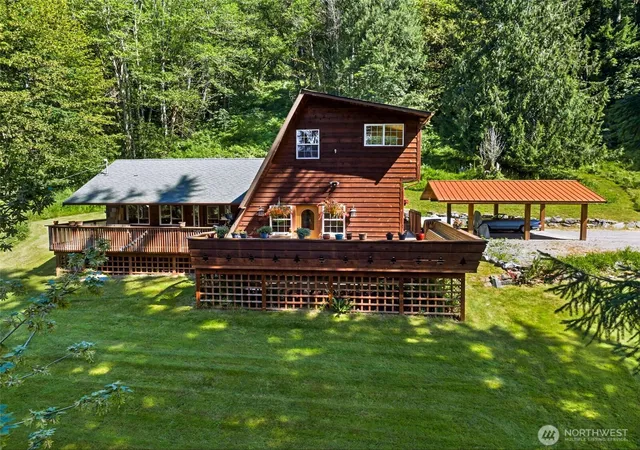 Photo 1 of Single family home for sale at 33217 Mount Tahoma Cyn Rd E, Ashford, WA 98304 | MLS# NWM2551111 | Listing updated on 2026-09-22