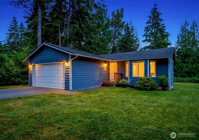 Single family home for sale at 44207 Pine Rd, Gold Bar, WA 98251 | MLS# NWM2551150