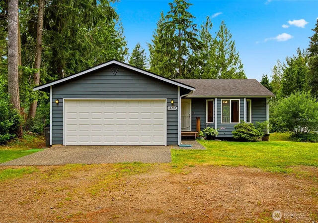 Photo 3 of Single family home for sale at 44207 Pine Rd, Gold Bar, WA 98251 | MLS# NWM2551150 | Listing updated on 2026-09-18