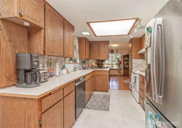 Photo 3 of Single family home for sale at 19613 Filbert Dr, Bothell, WA 98012 | MLS# NWM2551170 | Listing updated on 2026-09-30