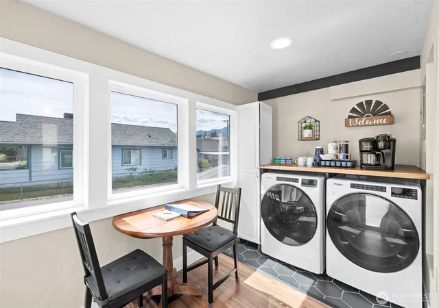 Photo 3 of Single family home for sale at 916 Georgiana St, Port Angeles, WA 98362 | MLS# NWM2551184 | Listing updated on 2026-09-22