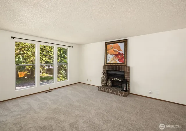 Photo 4 of Single family home for sale at 2023 228th Place NE, Sammamish, WA 98074 | MLS# NWM2551185 | Listing updated on 2026-09-30