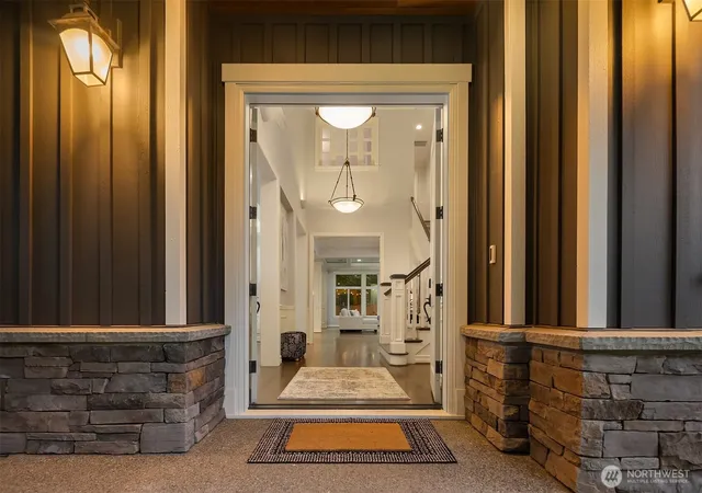 Photo 2 of Single family home for sale at 254 259th Place Ne, Sammamish, WA 98074 | MLS# NWM2551206 | Listing updated on 2026-09-30