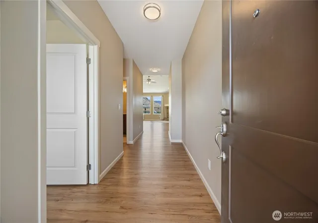 Photo 3 of Single family home for sale at 472 Sunny Brooke Ln, Chelan, WA 98816 | MLS# NWM2551238 | Listing updated on 2026-09-22