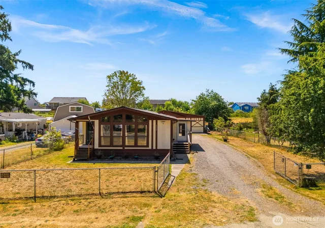 Photo 1 of Sale Pending at 9035 Pepperidge Ln Se, Yelm, WA 98597 | MLS# NWM2551286 | Listing updated on 2026-09-28