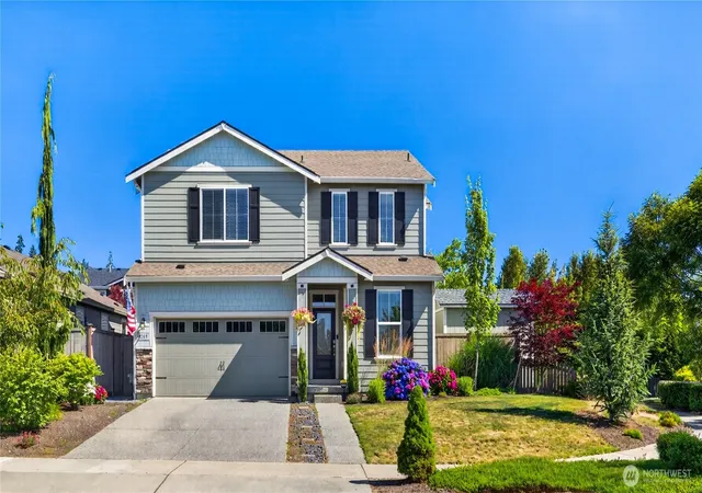 Photo 3 of Single family home for sale at 3289 Loch Ness Loop, Mount Vernon, WA 98273 | MLS# NWM2551298 | Listing updated on 2026-09-22