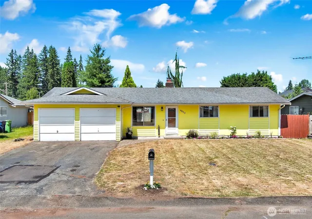 Photo 2 of Single family home for sale at 4823 103rd Place Ne, Marysville, WA 98270 | MLS# NWM2551304 | Listing updated on 2026-09-24