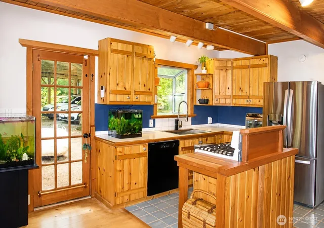 Photo 4 of Single family home for sale at 19112 19th Southwest, Lakebay, WA 98349 | MLS# NWM2551316 | Listing updated on 2026-09-24