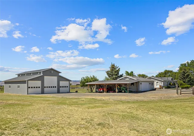 Photo 3 of Sale Pending at 3510 Lyons Rd, Ellensburg, WA 98926 | MLS# NWM2551333 | Listing updated on 2026-08-12