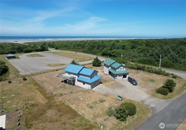 Photo 2 of Single family home for sale at 16 Ocean Blvd, Ocean Shores, WA 98569 | MLS# NWM2551402 | Listing updated on 2026-09-22