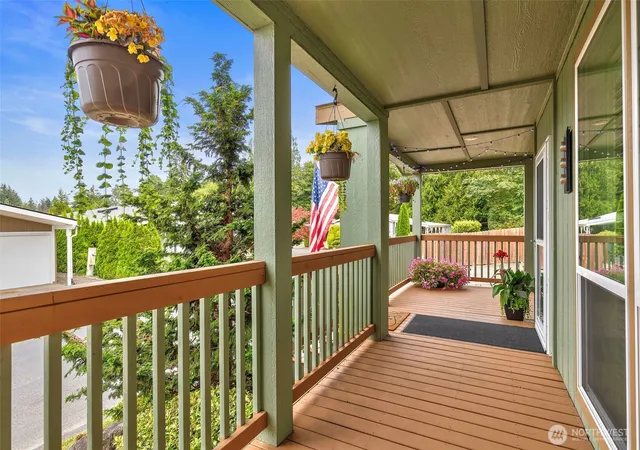 Photo 3 of Sale Pending at 6586 Ne Aquarius Ln, Bremerton, WA 98311 | MLS# NWM2551433 | Listing updated on 2026-09-03