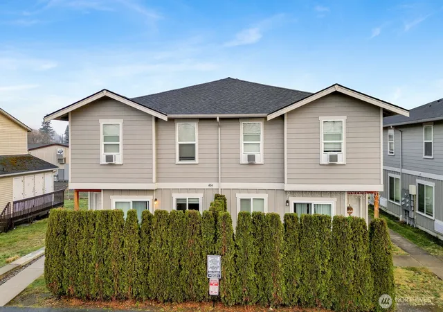 Photo 4 of Multi family home for sale at 404 Front St, Sumas, WA 98295 | MLS# NWM2551532 | Listing updated on 2026-09-22