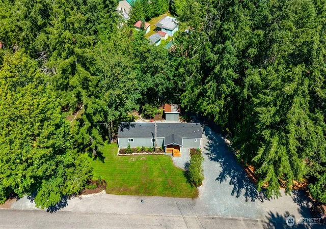 Photo 3 of Manufactured home for sale at 42129 Pine St, Concrete, WA 98237 | MLS# NWM2551544 | Listing updated on 2026-09-22