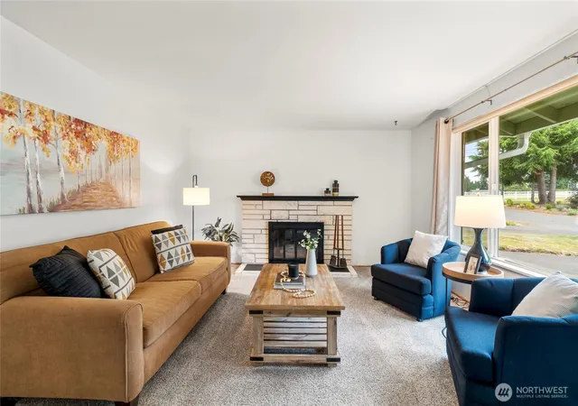 Photo 4 of Single family home for sale at 8811 187th Street NE, Bothell, WA 98011 | MLS# NWM2551567 | Listing updated on 2026-09-21