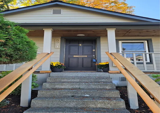 Single family home for sale at 5621 Brooklyn Ave NE, Seattle, WA 98105 | MLS# NWM2551590
