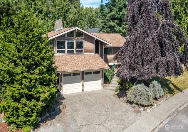 Photo 2 of Single family home for sale at 2301 Monica Dr, Mount Vernon, WA 98273 | MLS# NWM2551679 | Listing updated on 2026-09-21