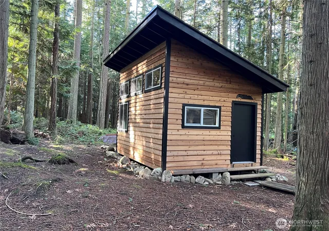 Photo 1 of Land for sale at 121 Haidah St, Anacortes, WA 98221 | MLS# NWM2551716 | Listing updated on 2026-09-22