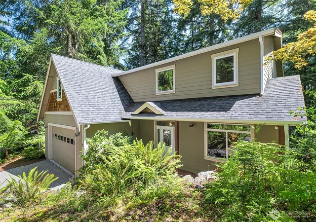 Photo 3 of Single family home for sale at 9 Jasper Ridge Ln, Bellingham, WA 98229 | MLS# NWM2551741 | Listing updated on 2026-09-22