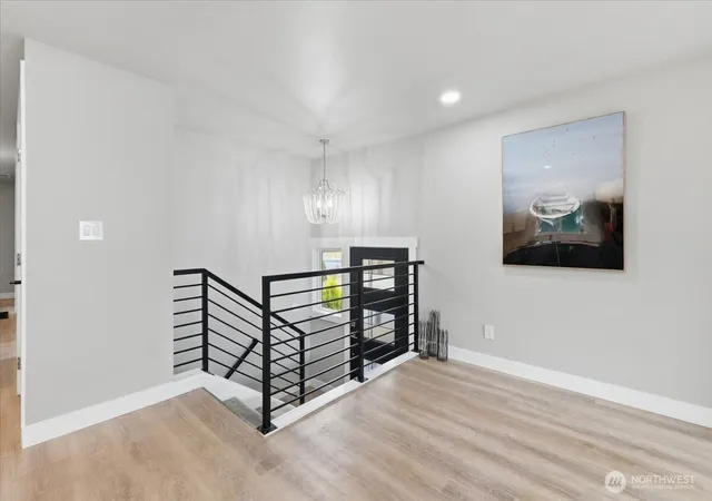 Photo 3 of Single family home for sale at 1724 N Narrows Dr, Tacoma, WA 98406 | MLS# NWM2551774 | Listing updated on 2026-09-30