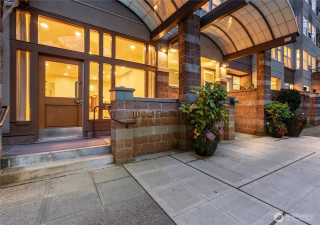 Photo 3 of Sale Pending at 10045 Ne 1st Street #327, Bellevue, WA 98004 | MLS# NWM2551779 | Listing updated on 2026-09-23
