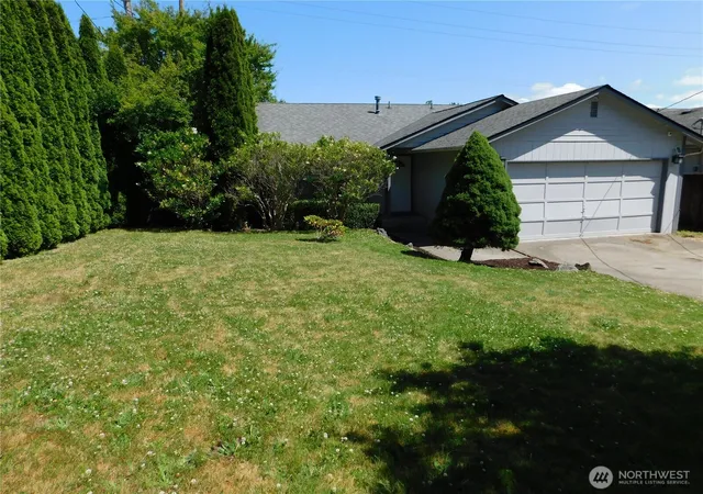 Photo 1 of Sale Pending at 4301 S 4th Avenue, Everett, WA 98203 | MLS# NWM2551781 | Listing updated on 2026-08-06