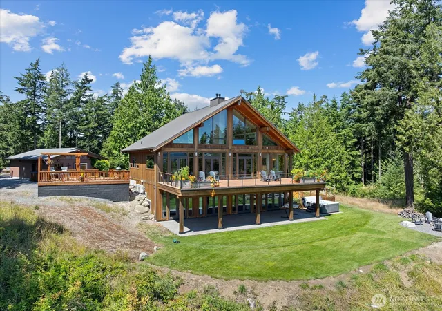 Photo 3 of Single family home for sale at 259 Willbrook Ln, Lopez Island, WA 98261 | MLS# NWM2551797 | Listing updated on 2026-10-01