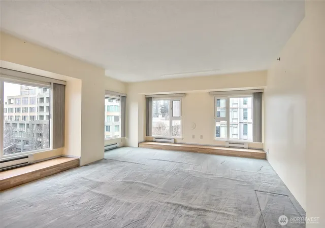 Photo 4 of Condo for sale at 121 Vine St #505, Seattle, WA 98121 | MLS# NWM2551814 | Listing updated on 2026-09-25