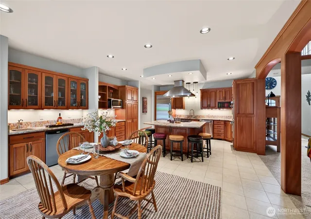 Photo 3 of Single family home for sale at 304 Antonie Ave N, Eatonville, WA 98328 | MLS# NWM2551907 | Listing updated on 2026-09-28