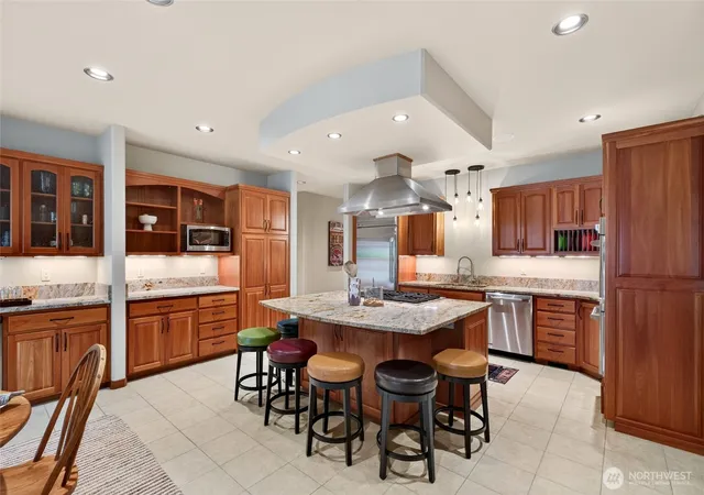 Photo 4 of Single family home for sale at 304 Antonie Ave N, Eatonville, WA 98328 | MLS# NWM2551907 | Listing updated on 2026-09-28