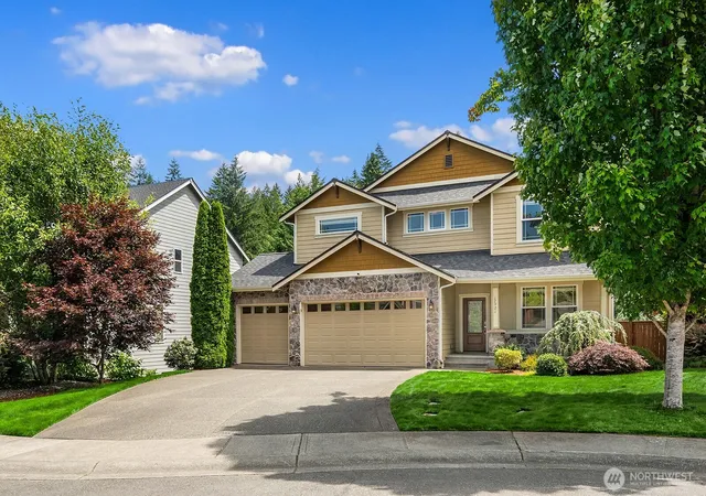 Photo 2 of Single family home for sale at 12921 195th Avenue Ct E, Bonney Lake, WA 98391 | MLS# NWM2551914 | Listing updated on 2026-09-20