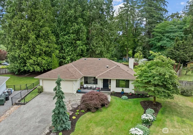 Photo 3 of Sale Pending at 4450 328th Place Se, Fall City, WA 98024 | MLS# NWM2551924 | Listing updated on 2026-09-24