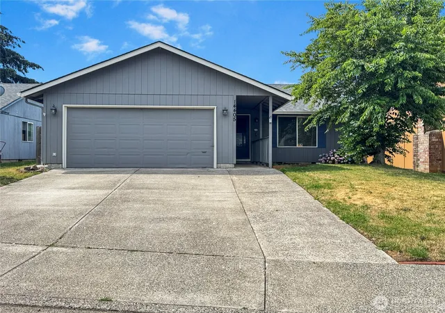 Single family home for sale at 14405 SE 7th Street, Vancouver, WA 98683 | MLS# NWM2551930