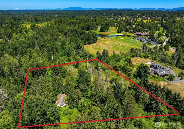Photo 3 of Manufactured home for sale at 13522 198th Avenue NE, Woodinville, WA 98077 | MLS# NWM2551959 | Listing updated on 2026-09-22