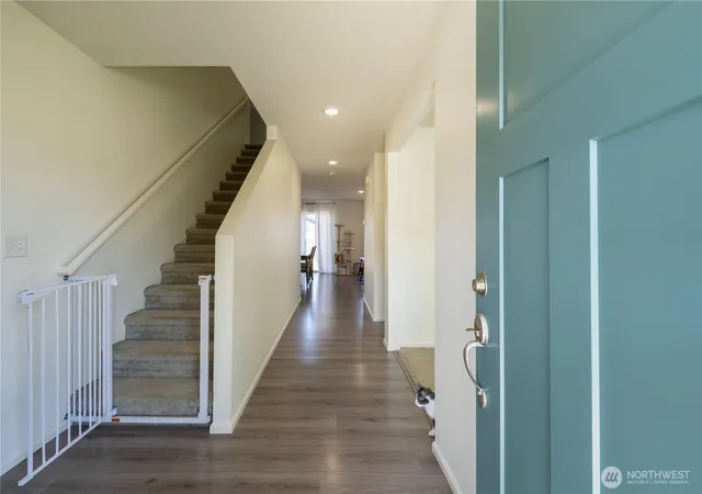 Photo 2 of Single family home for sale at 9219 Verbena St Se, Olympia, WA 98501 | MLS# NWM2551966 | Listing updated on 2026-09-19