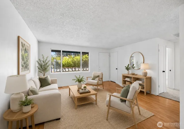 Photo 3 of Single family home for sale at 1112 Ridgeway Dr, Oak Harbor, WA 98277 | MLS# NWM2551984 | Listing updated on 2026-09-22