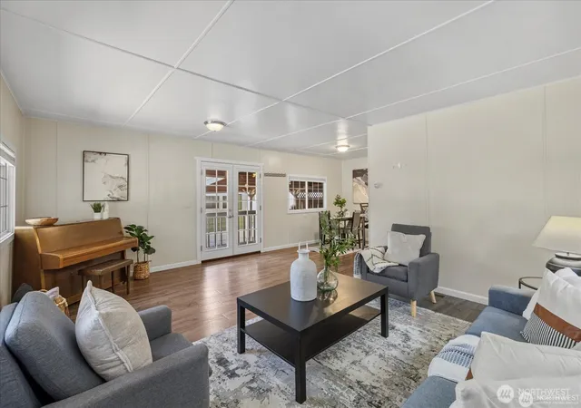 Photo 2 of Manufactured home for sale at 7301 Ne 175th Street #112, Kenmore, WA 98028 | MLS# NWM2552013 | Listing updated on 2026-09-26