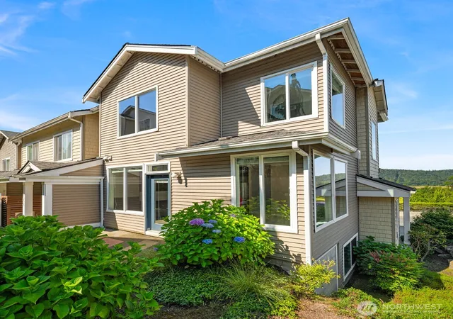 Photo 3 of Townhouse for sale at 14624 1st Lane Ne #104, Duvall, WA 98019 | MLS# NWM2552027 | Listing updated on 2026-09-22