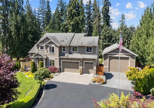 Photo 2 of Single family home for sale at 18018 James St, Snohomish, WA 98296 | MLS# NWM2552062 | Listing updated on 2026-09-25