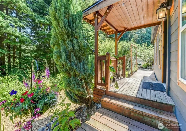 Photo 2 of Manufactured home for sale at 34175 Se 327th Place, Ravensdale, WA 98051 | MLS# NWM2552074 | Listing updated on 2026-09-26
