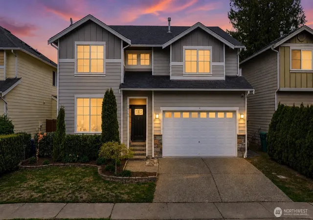 Photo 1 of Single family home for sale at 20101 11th Avenue W, Lynnwood, WA 98036 | MLS# NWM2552078 | Listing updated on 2026-09-24