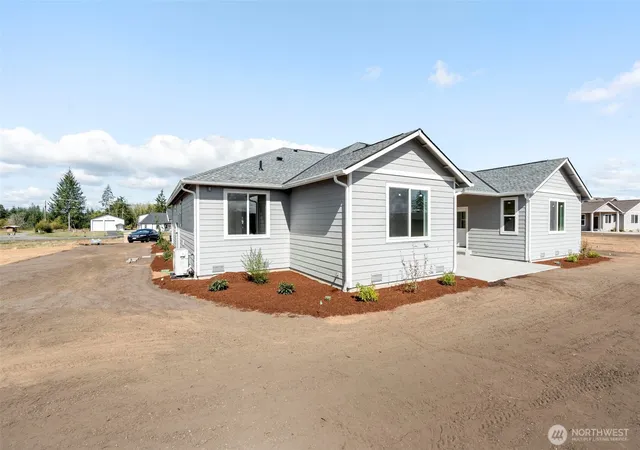 Photo 1 of Single family home for sale at 607 Brown Rd, Adna, WA 98522 | MLS# NWM2552119 | Listing updated on 2026-09-25